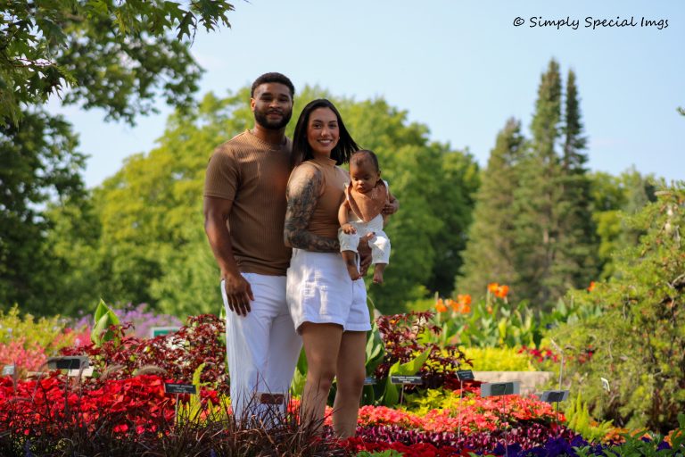 Family portrait photographed by Simply Special Image, LLC